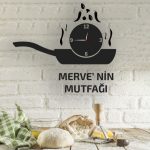 İsim Yazılı Dekoratif Mutfak Duvar Saati